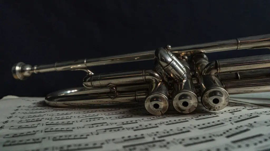 How does a trumpet make different notes