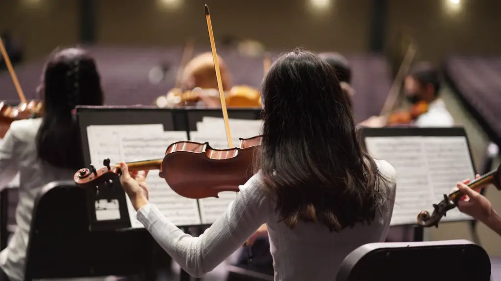 How to date a violin