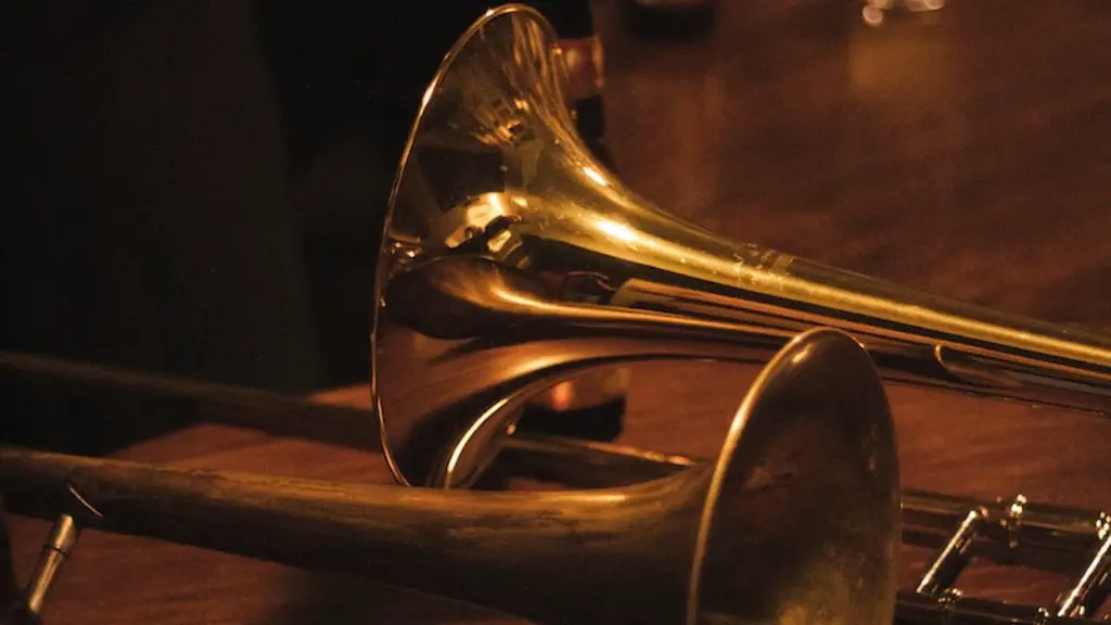 How to blow a trumpet?