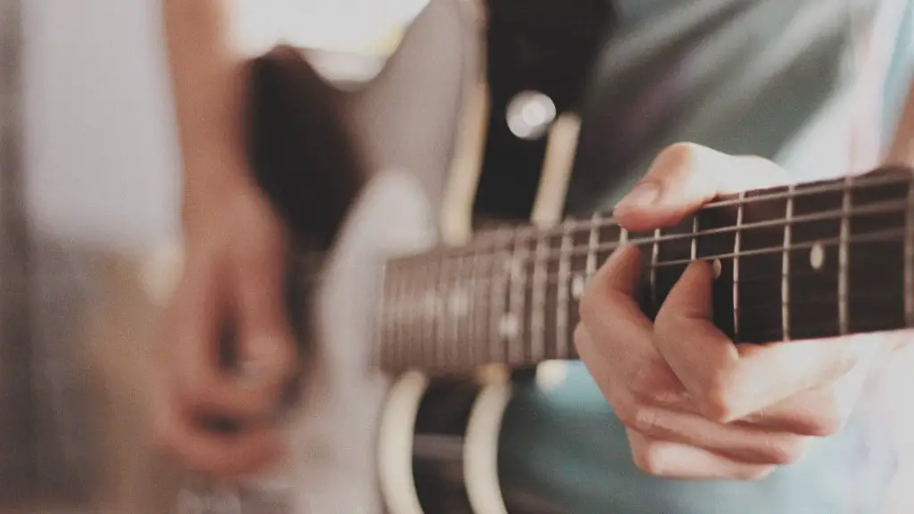 Can an acoustic guitar sound like an electric?