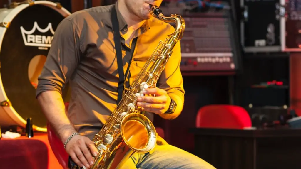 How long does it take to play saxophone?